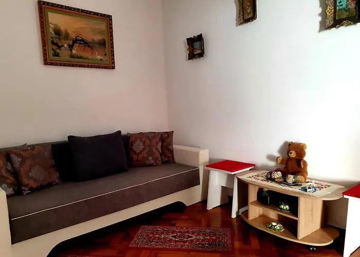 Nicolas Central Apartament