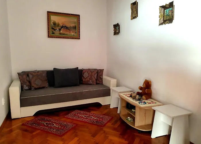 Nicolas Central Apartament